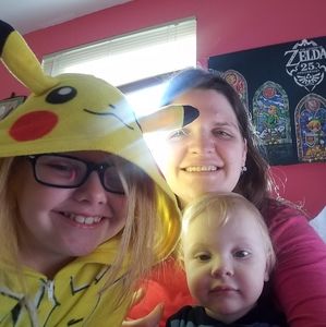 Meet your Posher, Acheli